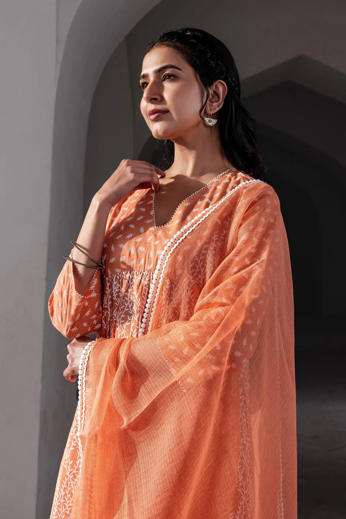Khubani Chunakhadi Kurta