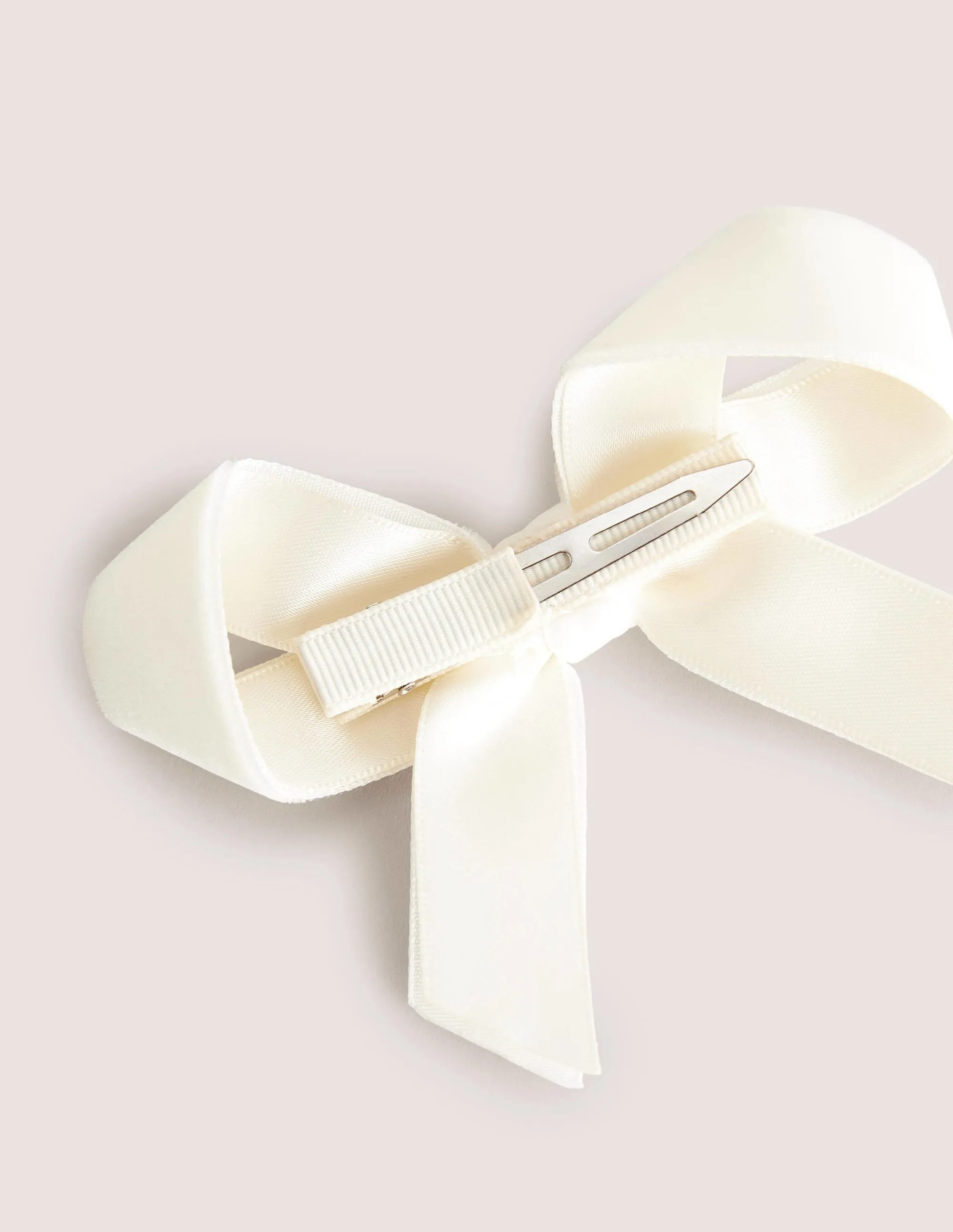 Large Bow Hair Clip-Ivory