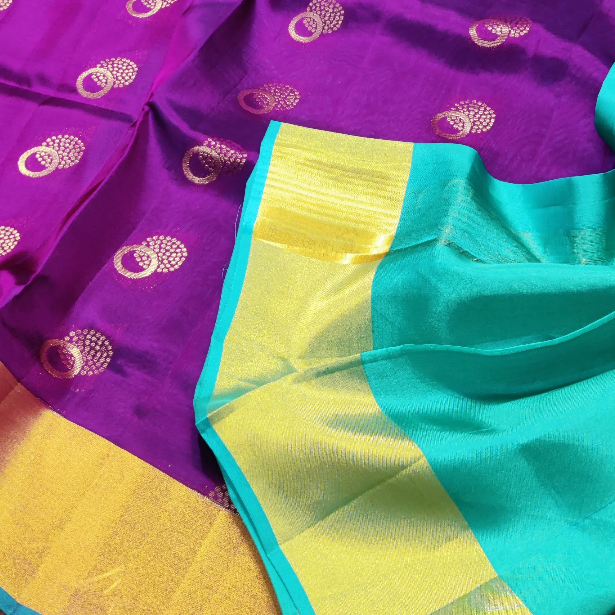 Lightweight Pattu - LWP19