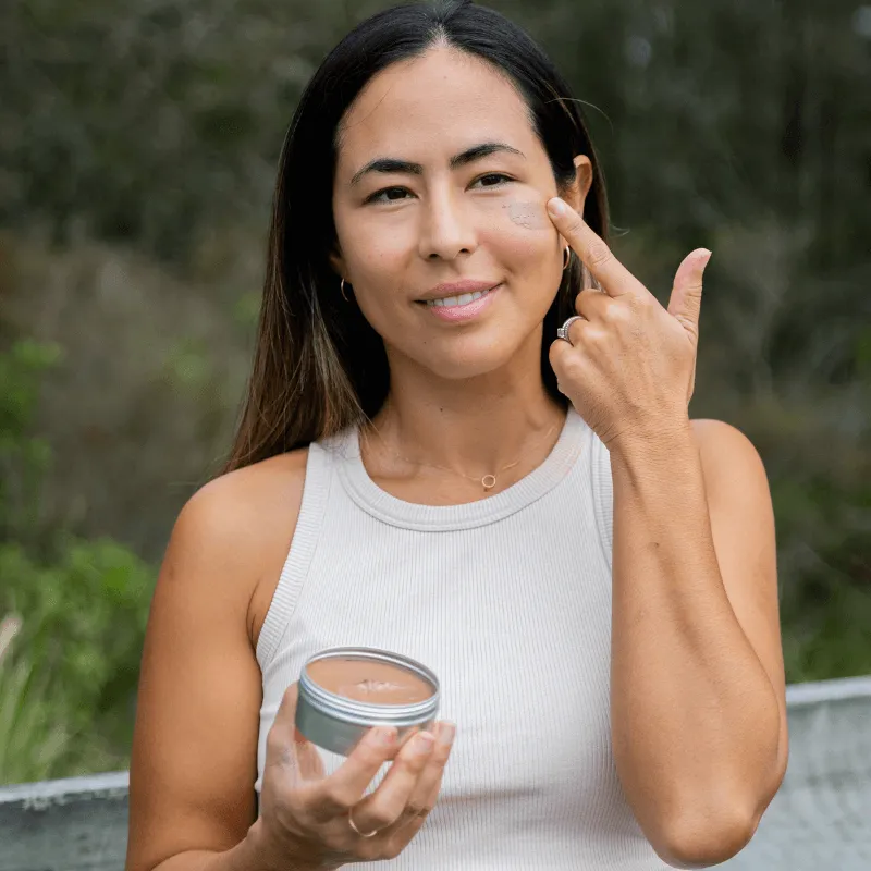Bronze Tinted Sunscreen with SPF 50 | Optimal Sun Protection